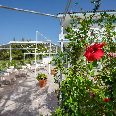 Tolon Beach Hotel Lejlighedshotel 2*